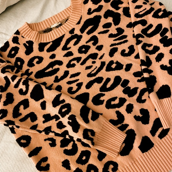 Oddy Boutique Pink Sweater - Picture 2 of 2